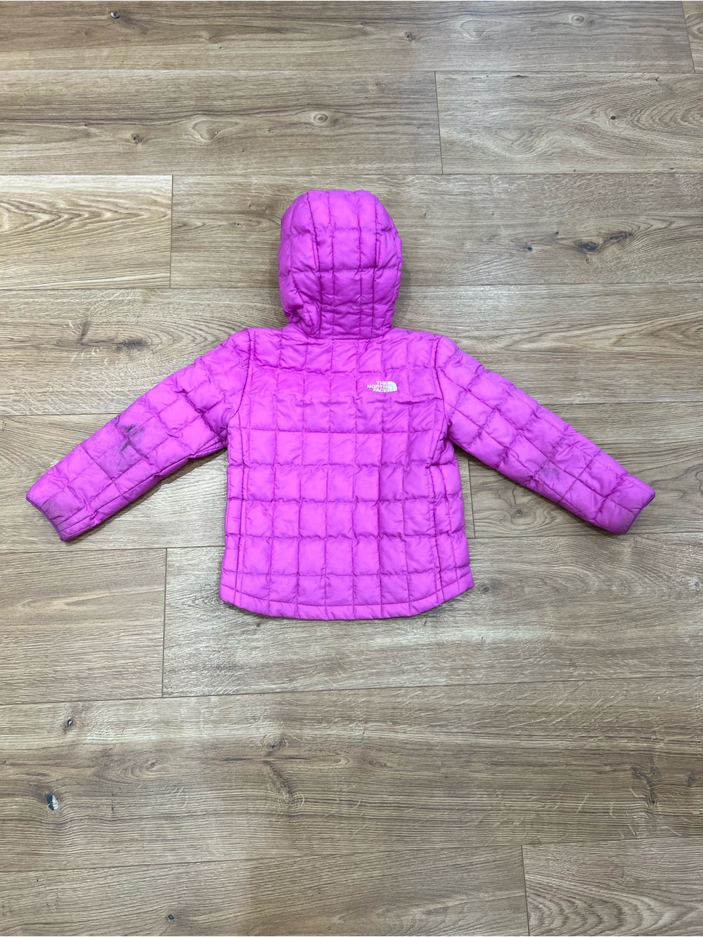 The North Face Girls' Pink Magenta Quilted Hooded Puffer Jacket Youth Size 3 - Picture 7 of 16